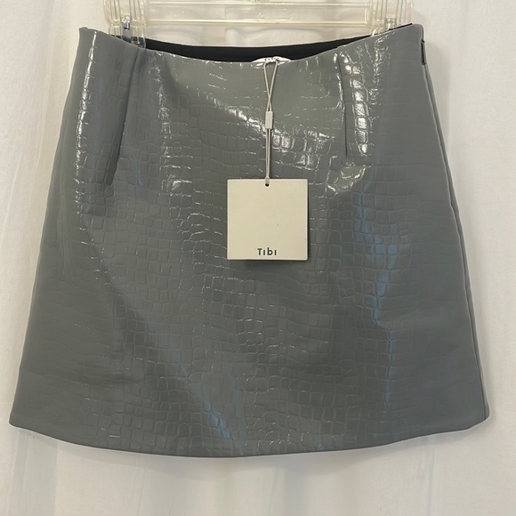 Tibi Croc Embossed Patent Mini Skirt - Picture 3 of 3